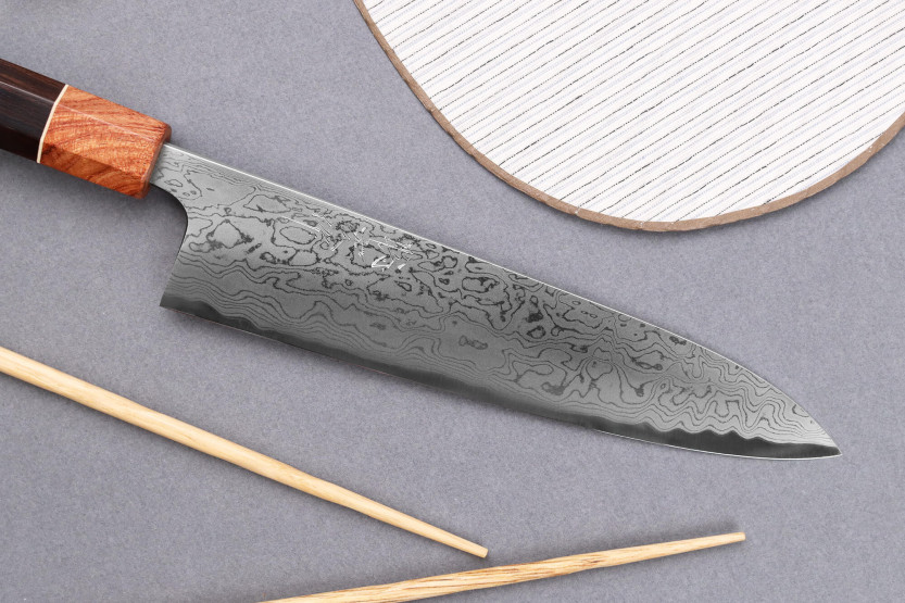 Kokk kniv 21cm Toshihiro Wakui Aogami 2 laminert damask, håndlaget i Japan