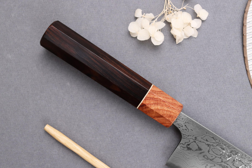Kokki ' s veitsi 21cm Toshihiro Wakui Aogami 2 laminoitu damasti, käsintehty Japanissa
