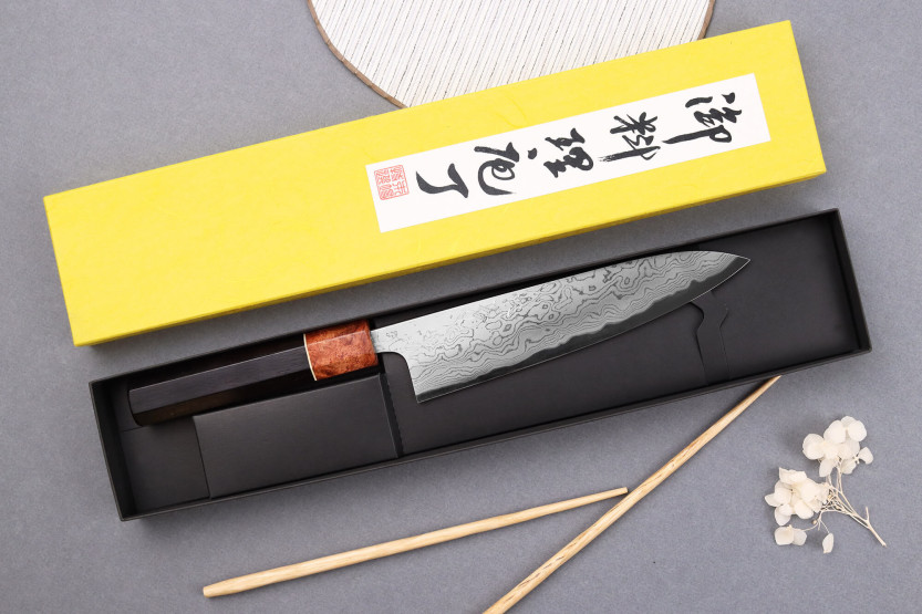 18cm Toshihiro Wakui Aogami 2 damask laminerad japansk kockkniv