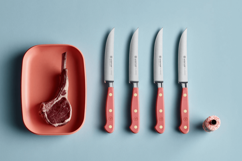 Set van 4 Wusthof Classic Colour Coral Peach gesmede steakmessen 12cm lemmet