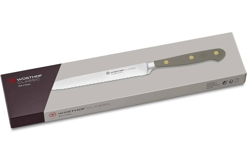 Wusthof Classic Colour Velvet Oyster gesmeed worstmes 14cm gekarteld lemmet
