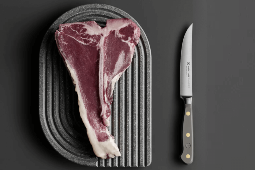 Wusthof Classic Colour Velvet Oyster smedet steakkniv med 12 cm blad