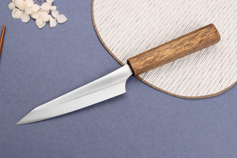 Yu Kurosaki Gekko San Maï 13cm cuchillo universal japonés hecho a mano