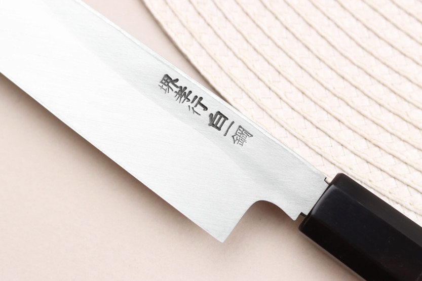 Sakai Takayuki Byakko 24cm handgemaakt Japans Yanagiba mes ebbenhouten handvat + schede