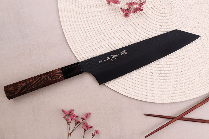 Sakai Takayuki Kurokage VG10 19cm Japans Kiritsuke mes wenge handvat