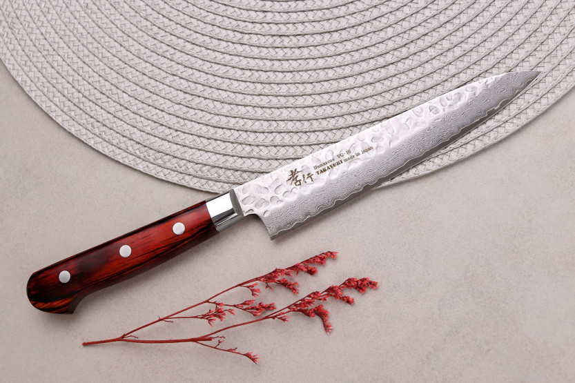 Japanisches Universalmesser 15cm Sakai Takayuki Damascus Western 33 Schichten