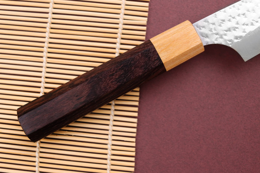 Couteau sujihiki kirsebær japansk håndverk martelé Yu Kurosaki senko 24cm acier SG2