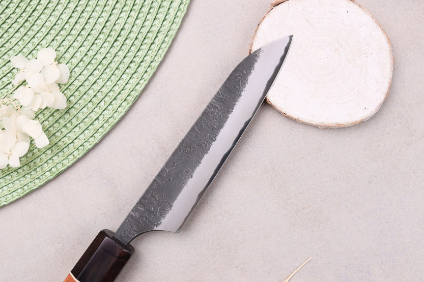 Masashi Yamamoto BS1 Black Nashiji 12cm handgjord japansk universalkniv