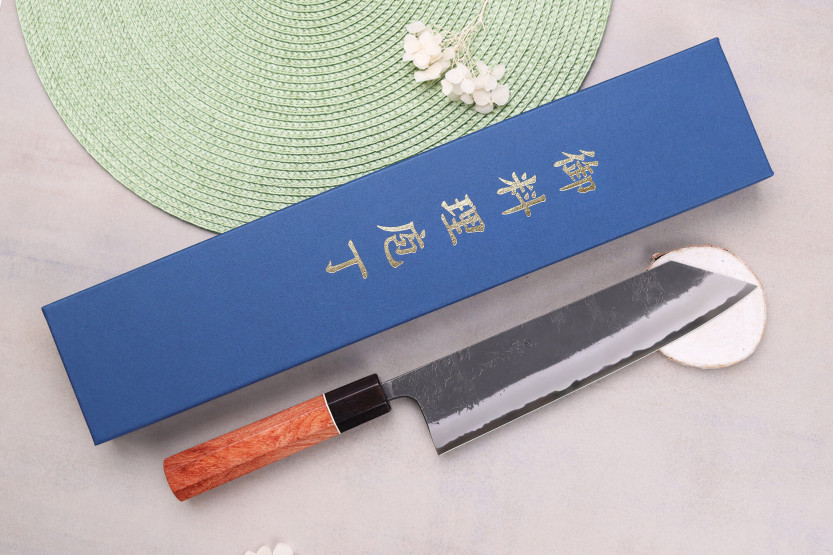 Faca kiritsuke 21cm artesanal japonês Masashi Yamamoto BS1 Preto Nashiji