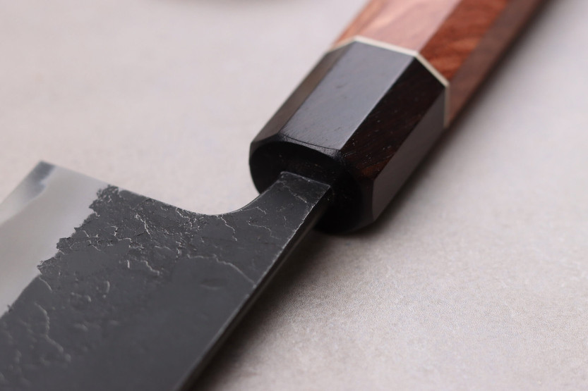 Masashi Yamamoto BS1 Musta Nashiji 24cm japanilainen käsintehty gyuto veitsi