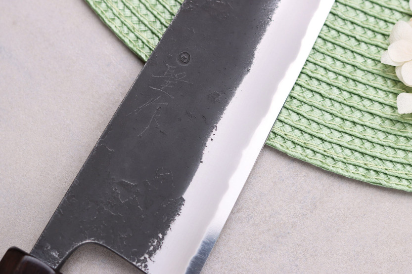 Masashi Yamamoto BS1 Musta Nashiji 21cm Japanilainen käsintehty gyuto veitsi