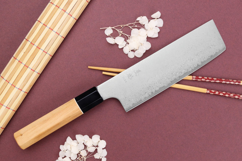 Faca Nakiri artesanal japonesa de 16,5 cm Yuzo Damas VG10