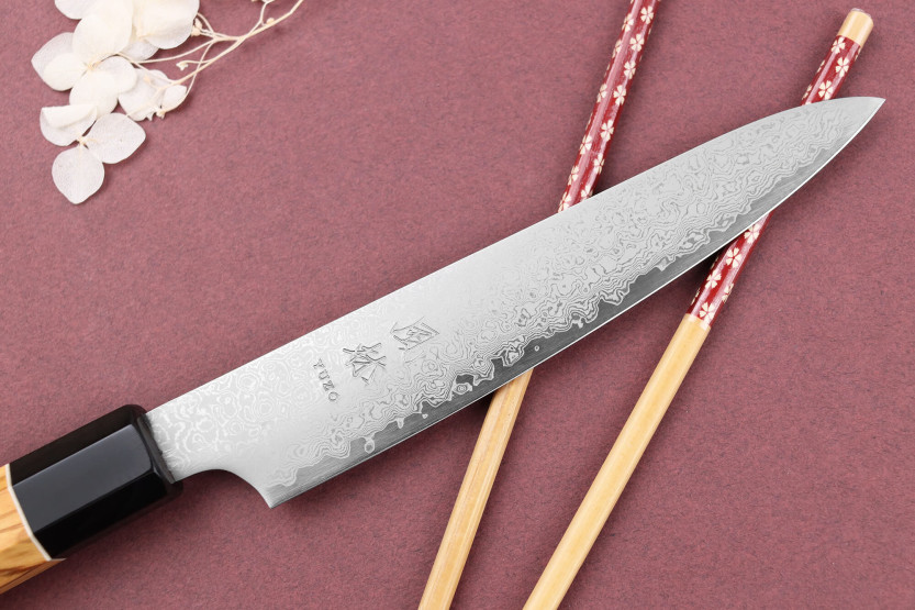 VG10 Yuzo Damaskus 15 cm håndlavet japansk universalkniv