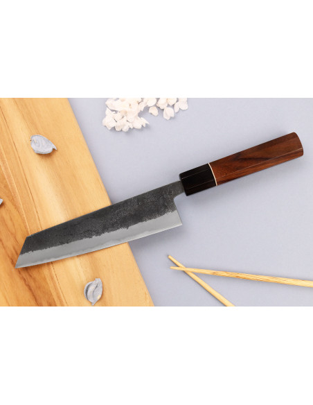 Faca kiritsuke 18cm artesanal japonês Yuzo Black Nashiji