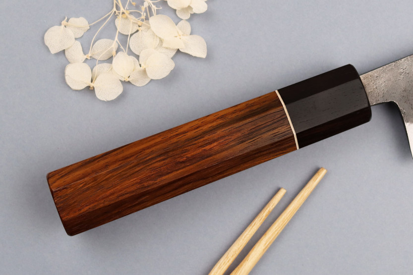 Japanisches Kochmesser 18cm handgefertigt Yuzo Black Nashiji