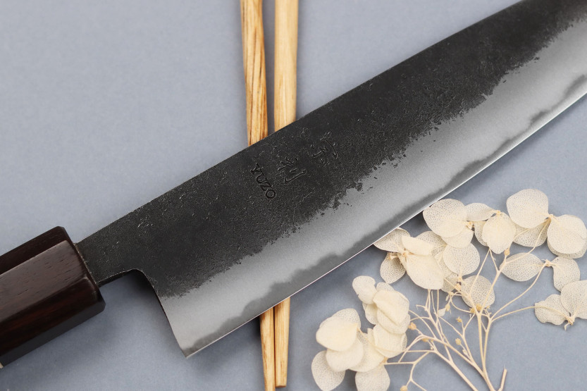 18cm japansk kockkniv Yuzo Svart Nashiji