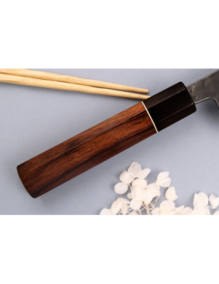 Kiritsuke kniv 21 cm japansk håndverk Yuzo Black Nashiji