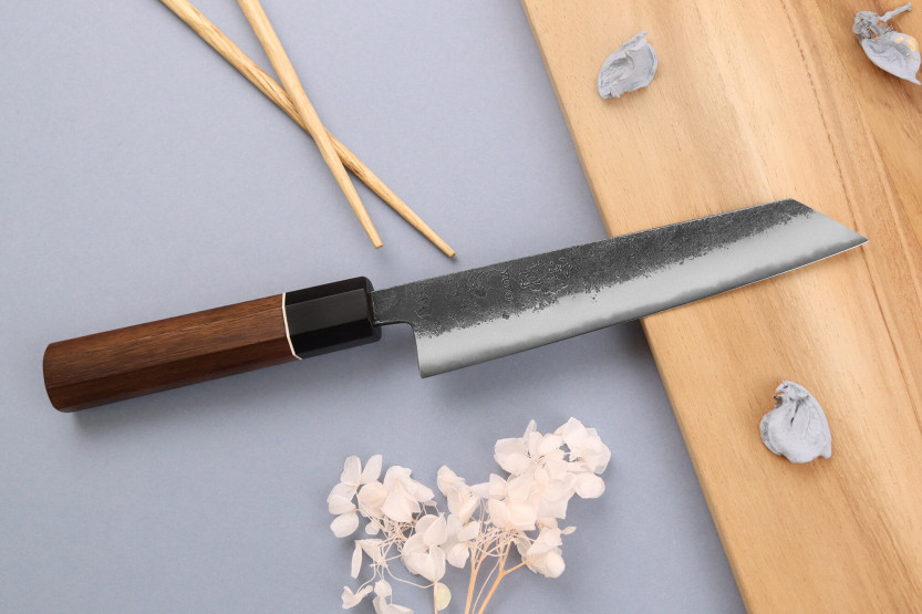 Kiritsuke-messer 15cm japanische handwerkliche Yuzo Schwarz Nashiji