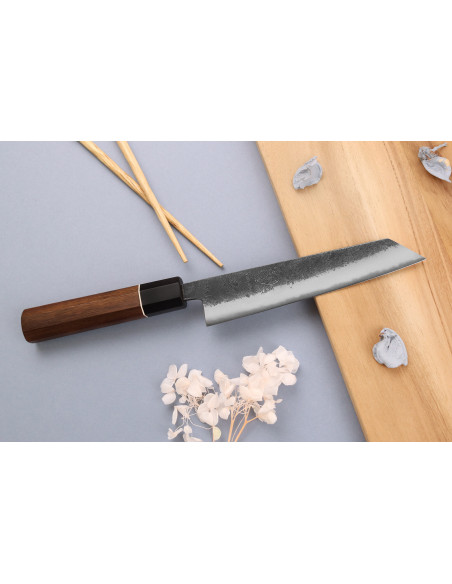 Faca kiritsuke 15cm artesanal japonês Yuzo Preto Nashiji