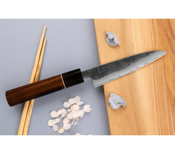 Yuzo Black Nashiji 12 cm japansk håndlaget universalkniv 2