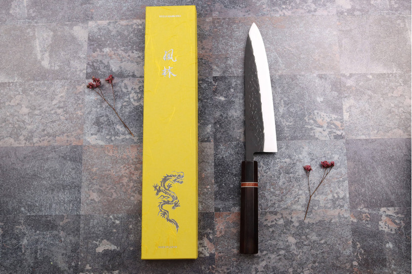 21 cm Yuzo Black SLD ibenholt og kvæde håndlavet japansk kokkekniv