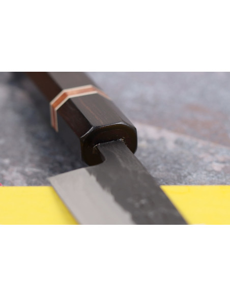 cuchillo universal japonesa de 13,5cm Yuzo Black SLD de ébano y membrillo hecha a mano