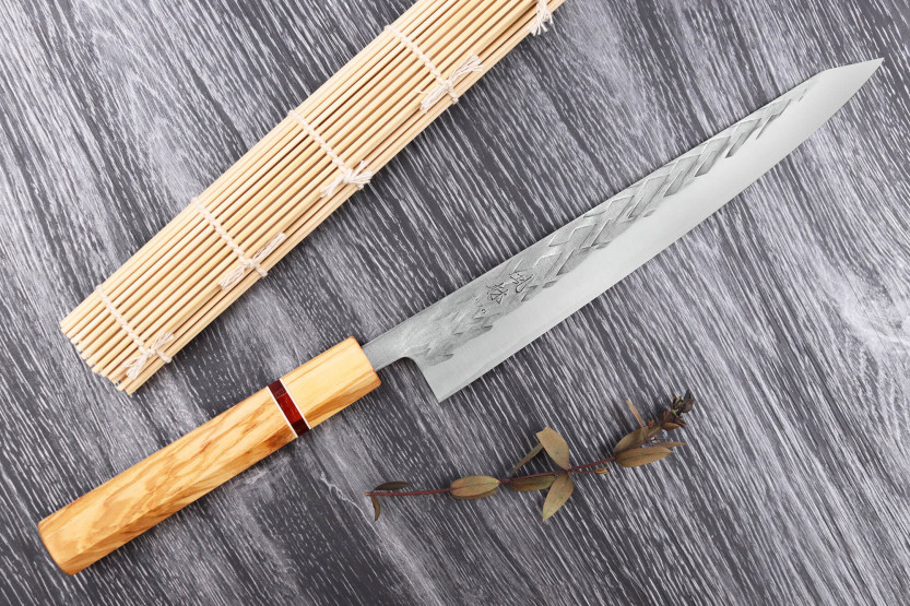 Yuzo SLD 24 cm sujihiki japansk håndlaget kniv i oliven og sequoia