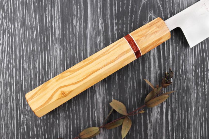 Yuzo SLD 27cm sujihiki oliva y secuoya cuchillo japonés hecho a mano