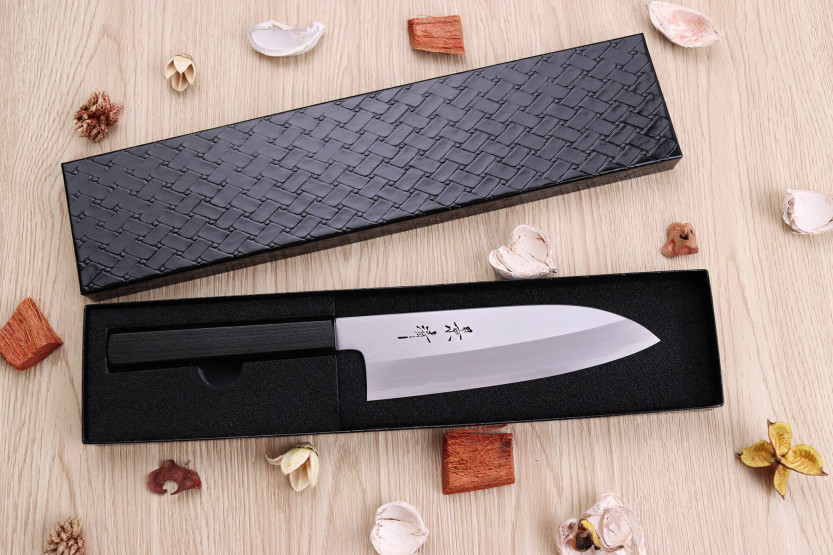 Kagekiyo Suri Urushi 18cm käsintehty japanilainen santoku veitsi