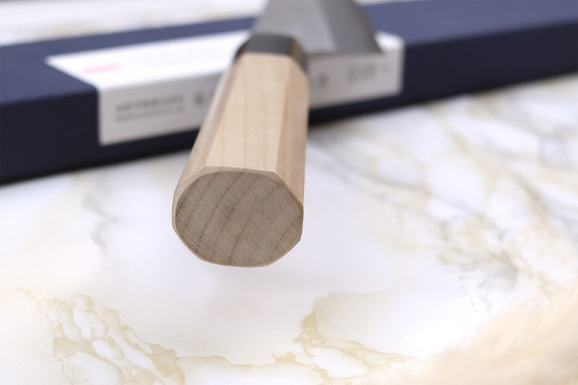 Colhedor de cerejas de 24 cm artesanal japonês Sakai Kikumori Kikuzuki Rin