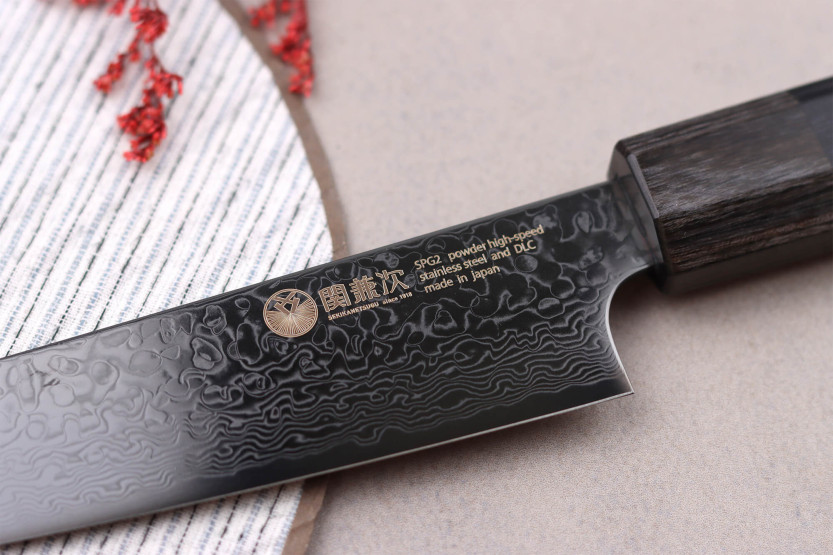 Universalkniv kirsebærplukker Japansk Kanetsugu Zuiun Kiwami revêtement DLC 15cm