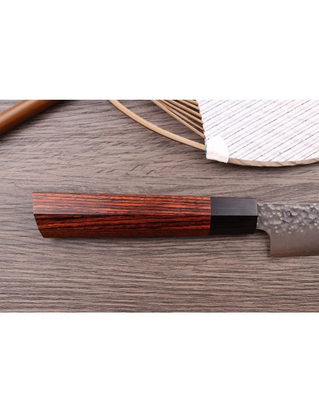 cuchillo universal japonés martillado Kanetsugu Heptagon Uto de 15cm