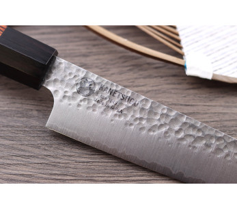 Japanisches Universalmesser Kanetsugu Heptagon Uto gehämmert 15cm 2