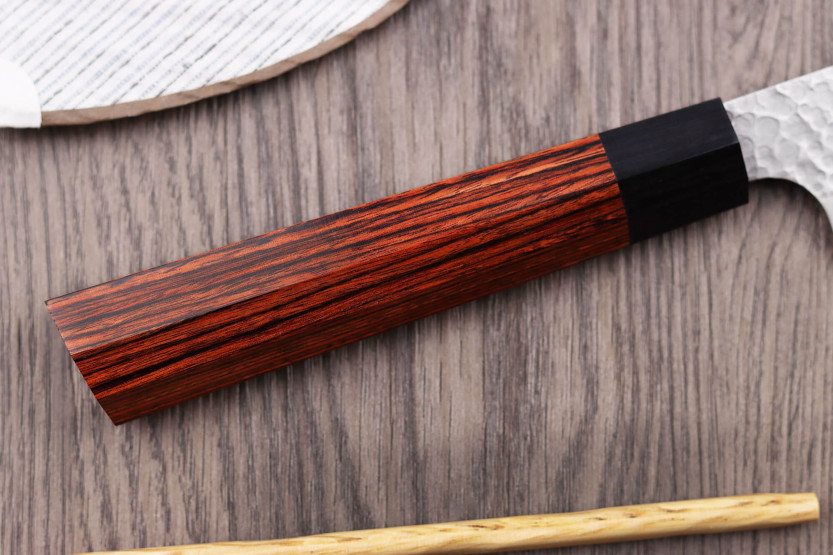 Japanisches Kochmesser Kanetsugu Heptagon Uto gehämmert 20cm