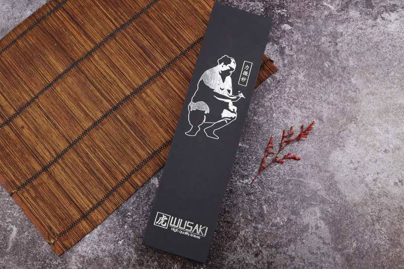 Coltello da chef Wusaki Fujiko 10CR in damasco da 20 cm