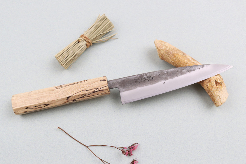 Japanisches handgefertigtes Universalmesser Wusaki Nakata Ahorn BS2 13,5cm Ahorngriff