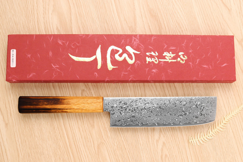 Yoshihiro ZAD håndlavet japansk nakiri-kniv 16 cm damasceneret blad