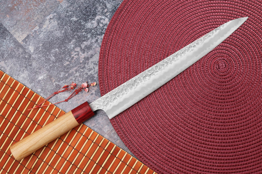 Japanisches handgefertigtes Sujihiki-Messer Tsunehisa Aogami Super gehämmert 27cm