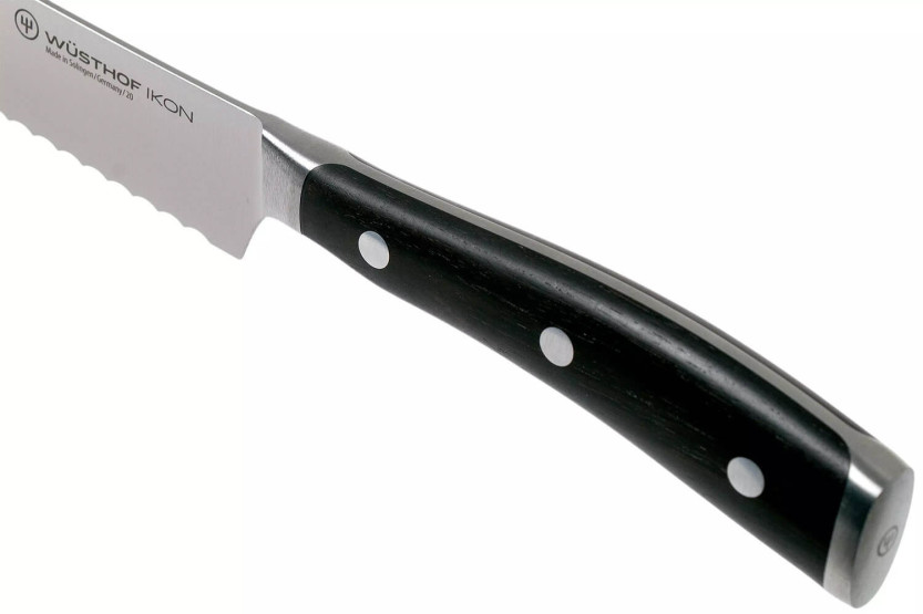Wüsthof Ikon smidd brødkniv 20 cm i grenadilltre