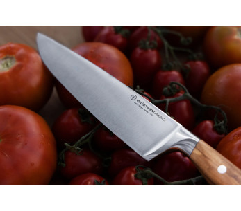 Cuchillo forjado Wüsthof Amici 20cm en madera de olivo 2