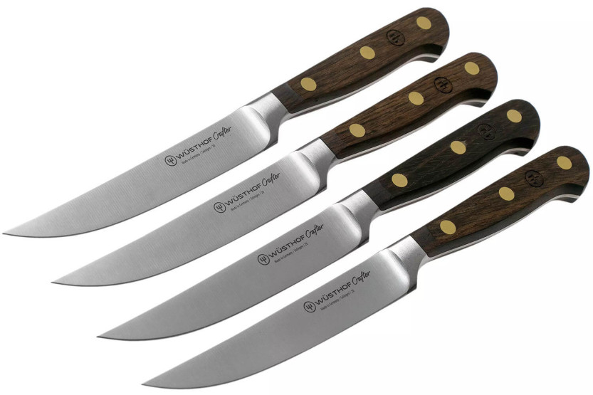 Set of 4 Wüsthof Crafter steak knives in oak