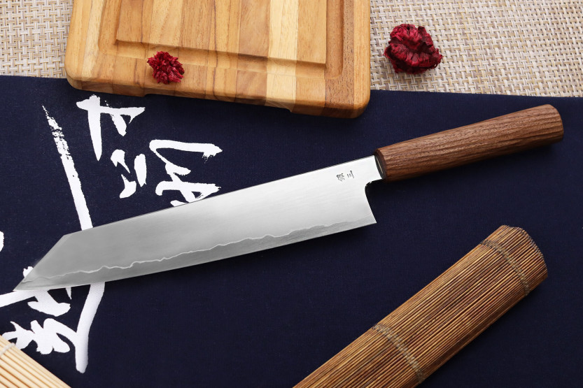 Faca kiritsuke japonês artesanal Kagekiyo Tedukuri 24cm