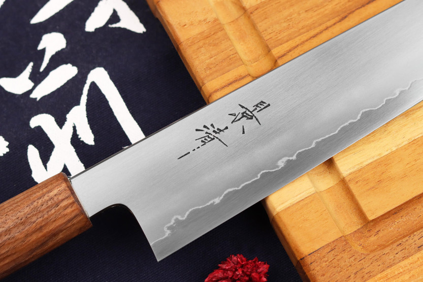Kiritsuke kniv Japanskt hantverk Kagekiyo Tedukuri 24cm
