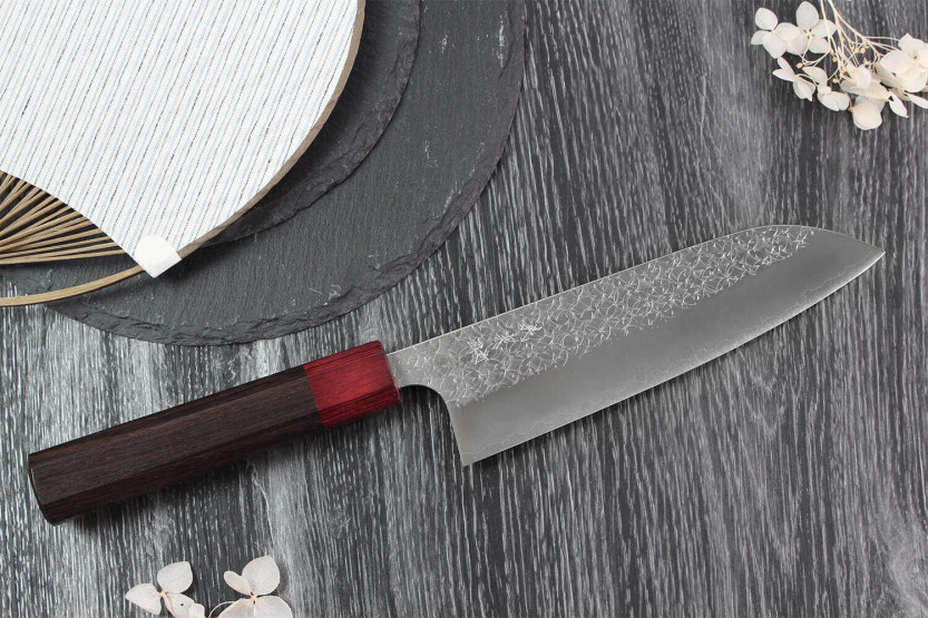 Yoshimi Kato SG2 Tsuchime 17 cm håndlaget japansk santokukniv