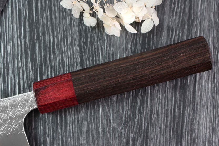 Yoshimi Kato SG2 Tsuchime 17cm handgjord japansk santokukniv
