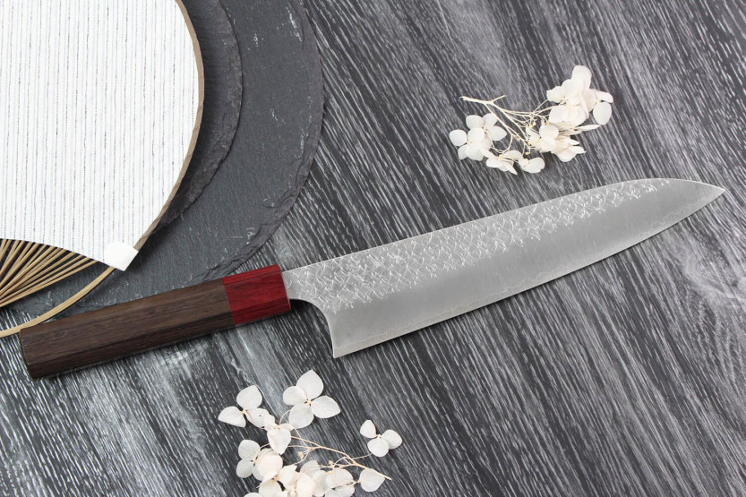 Yoshimi Kato SG2 Tsuchime 21cm handgjord japansk kockkniv