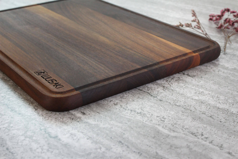 Wusaki walnoothouten snijplank met goot - 40 x 30 x 1.9 cm