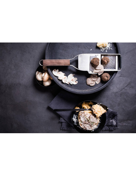 Raspador de trufas Microplane Master 2 em 1 com cabo de nogueira