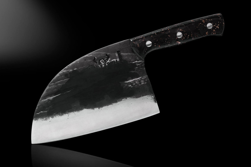 Faca Samura Mad Bull Serbian Cabo de carbono de 18 cm