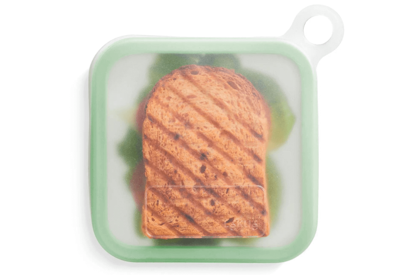 Reusable silicone Lékué sandwich case with lid